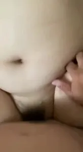 和45岁丰满大屁股熟女阿姨偷情,阿姨身材很丰满逼肥肉厚操起来太爽了