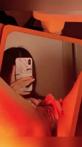 济南历下艺术学院学姐对镜自拍,学姐简洁可约