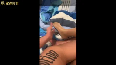 新疆FQ单女可私，超薄肉丝内射+女上全自动