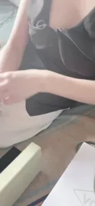 端午节给嫂子买礼物 嫂子用她骚逼做为回礼