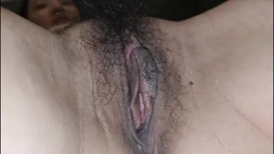 屄脸同框，露脸人妻骚黑屄