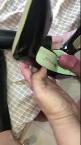 射在骚货的高跟鞋里再让她穿上