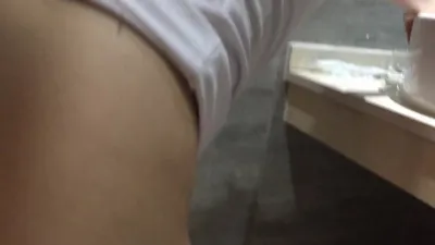 [原创] 我出差老婆单约金主单男，厕所里就开干了，录视频给我看