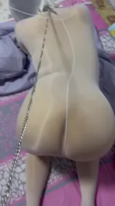 牵着母狗走走，连身白丝，收狗狗，豫