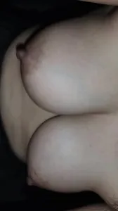 老婆在上面晃大奶