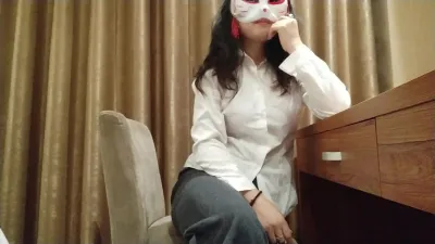 [原创] 老婆生完孩子之后越来越骚，现在已经能接受3P了