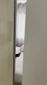 喜欢一开门看老婆和别人玩的感觉很刺激 新疆u g