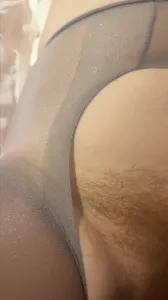 [原创]金色阴毛灰丝袜人妻