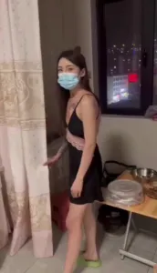 兄弟出差，没想到是想让我给她泄火筒介有高清全集