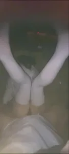 酒后胆大无惧路人 背街小巷就地开艹