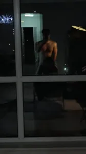 大一学妹性欲很强