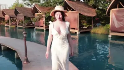 你这么骚 你男友知道么 哈哈哈