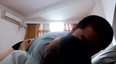 漂亮少妇偷情胖哥 “我性感吗 啊啊 你要射了吗” 性格开朗搞怪的大姐