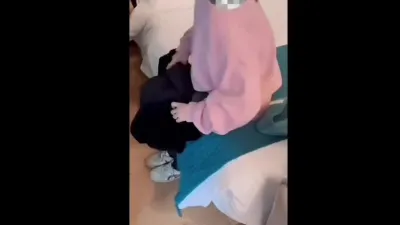 约草少妇到酒店 精彩的对白 少妇好像很喜欢这样的感觉