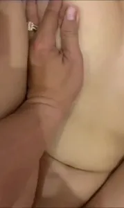 打桩机无套打桩邻居少妇