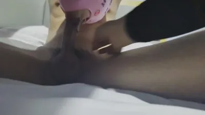 重庆骚熟女训练口技，喜欢的私