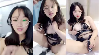 戴眼镜的就是骚!大黑牛都满足不了她