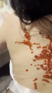 [原创] 浴室滴蜡调教骚母狗2