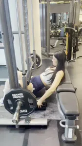 (多人)4P 健身私教 真的牛逼第一次带回家就4P