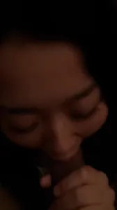 约战口活很牛叉小少妇,口活一流包裹感超强,对白一流。贵在真实