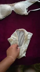 [原创] 老婆新买的内衣，性感吗，又开始发骚准备3人行了