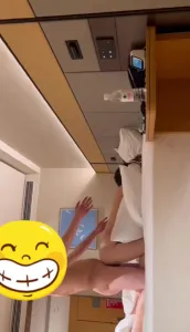 【原创】无套后入打桩高冷人妻，被操的白浆直流