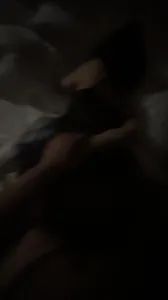 自己穿qqny黑丝的母狗