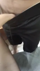 和饥渴的大奶熟女偷情