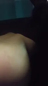 苏州    没事在车里扇扇屁股