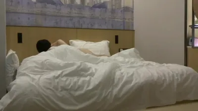 丰满运营骗完男友来酒店偷吃(上)