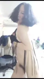 骚熟女道具插逼