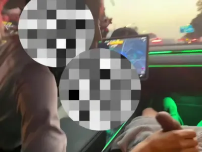 石家庄真实堵车期间,享受女友的特殊服务