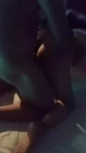 第一次3p,老婆被后入