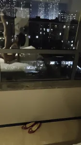 看着万家灯火吃鸡吧